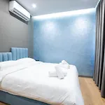 Dea's Apartment